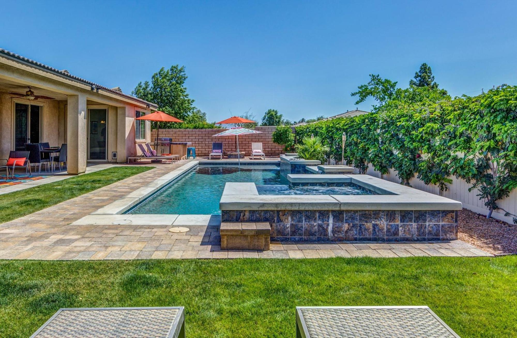 Magnolia By Avantstay Magnificent Coachella Valley Oasis W Pool Spa Indio Buitenkant foto